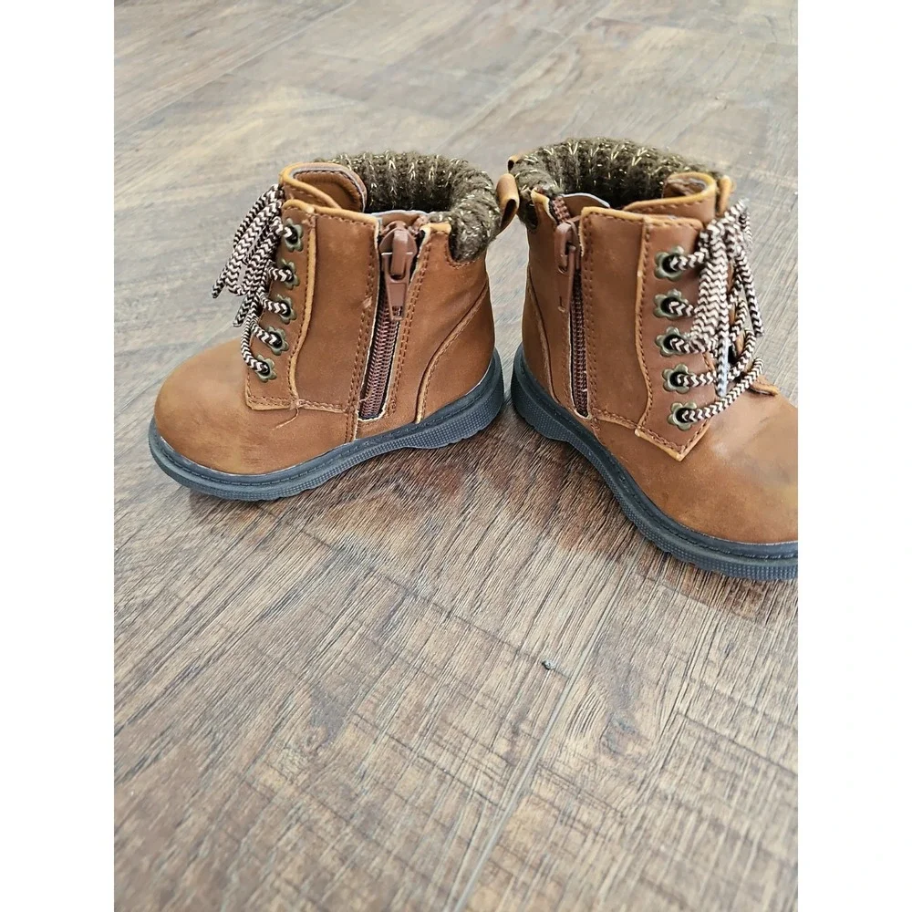 Wonder Nation Baby SIZE 4 Girls Brown Sweater Lined Moto Boots/camping/walks!